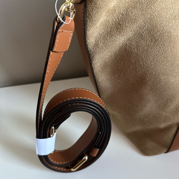 NWT AMERAI Lola Handbag in Italian Camel Suede - Picture 4 of 8